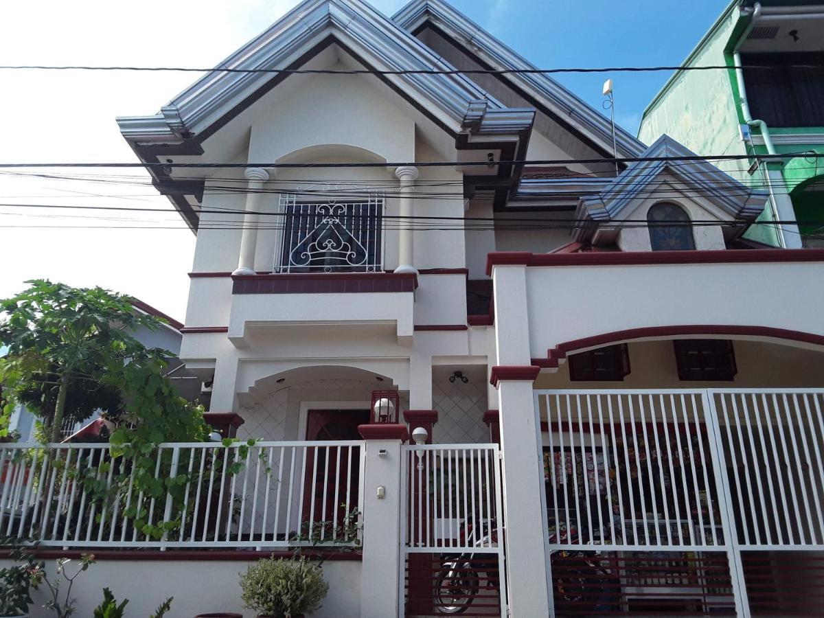 Fabuluz Luxury At Princess Place Malolos Экстерьер фото